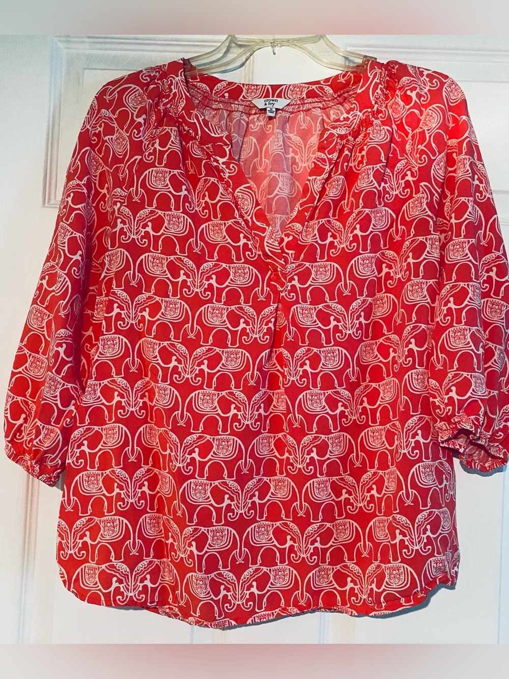 Dark pink Elephant Print V-Neck Blouse